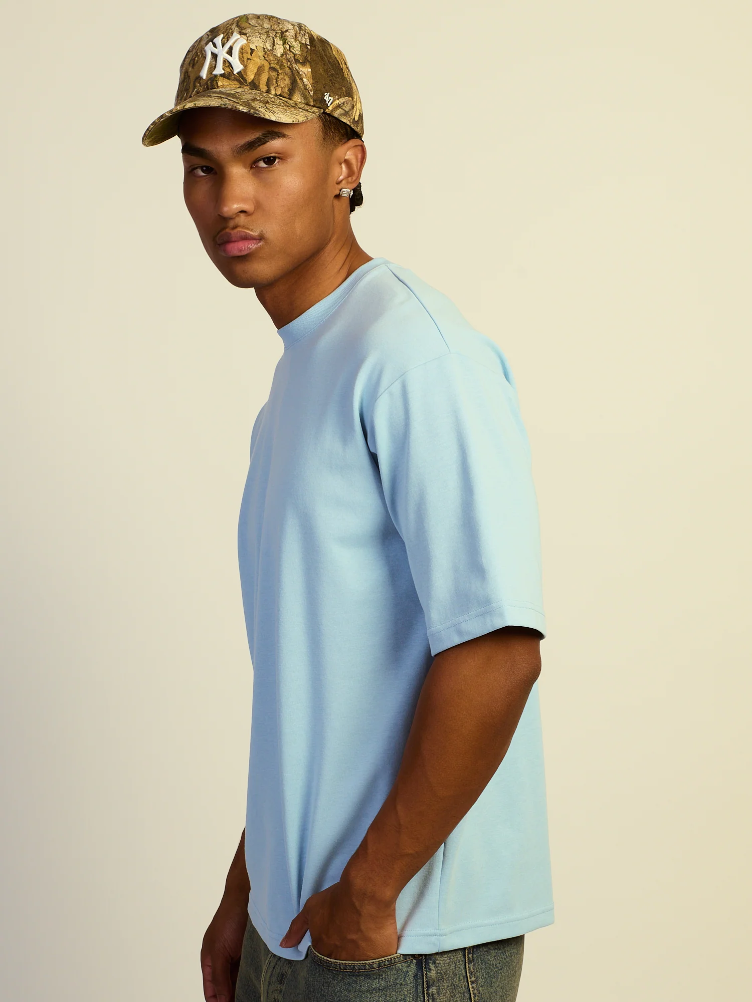 KOLBY BOXY FIT TEE - BABY BLUE - Image 3