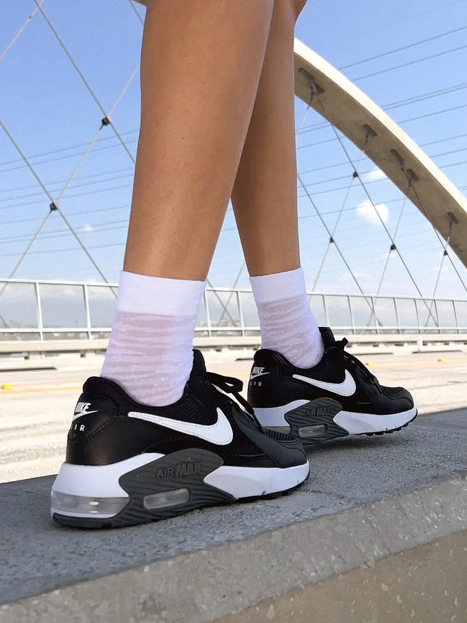 WOMENS NIKE AIR MAX EXCEE SNEAKER - BLACK/DARK GREY/WHITE - Image 3